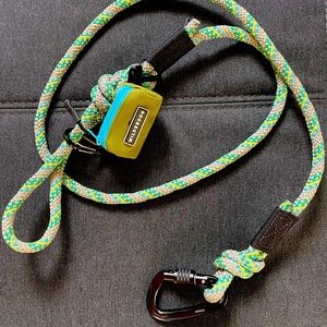 Wilderdog rope leash with poop bag holder